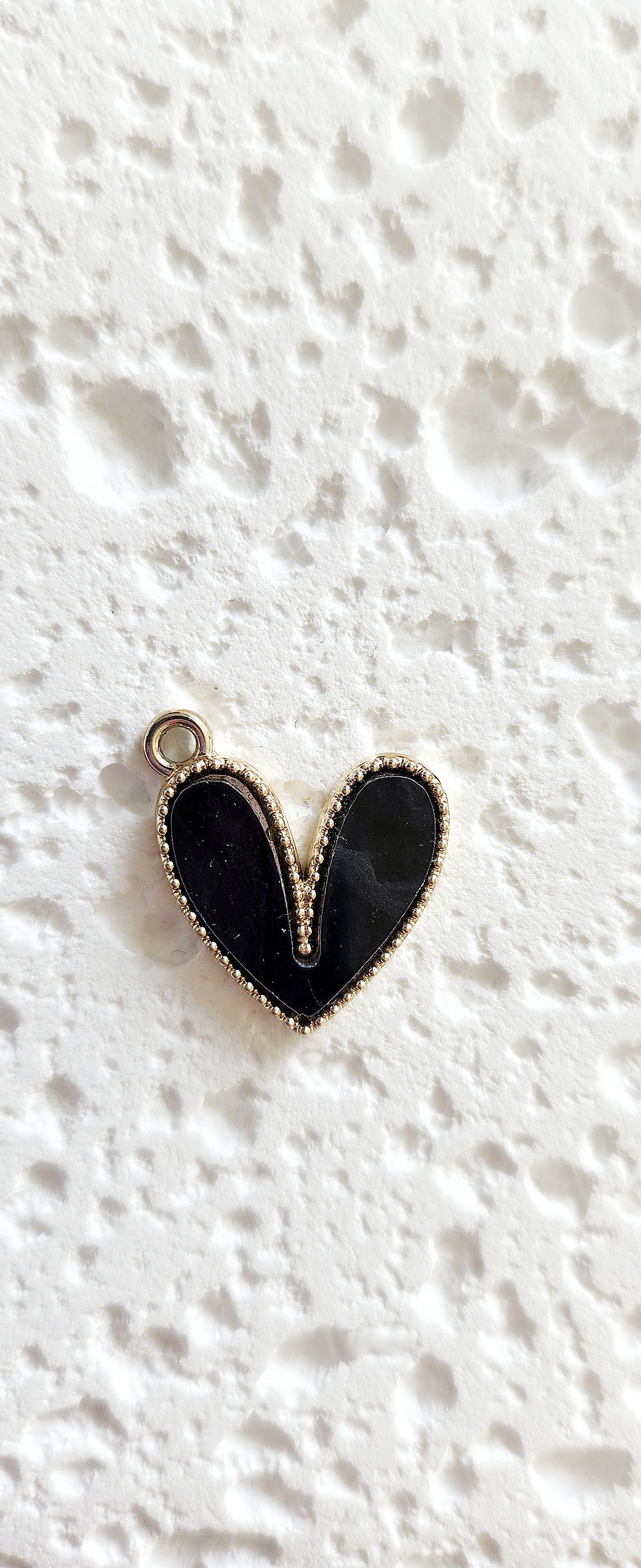 Charms à choisir – Coeur résine