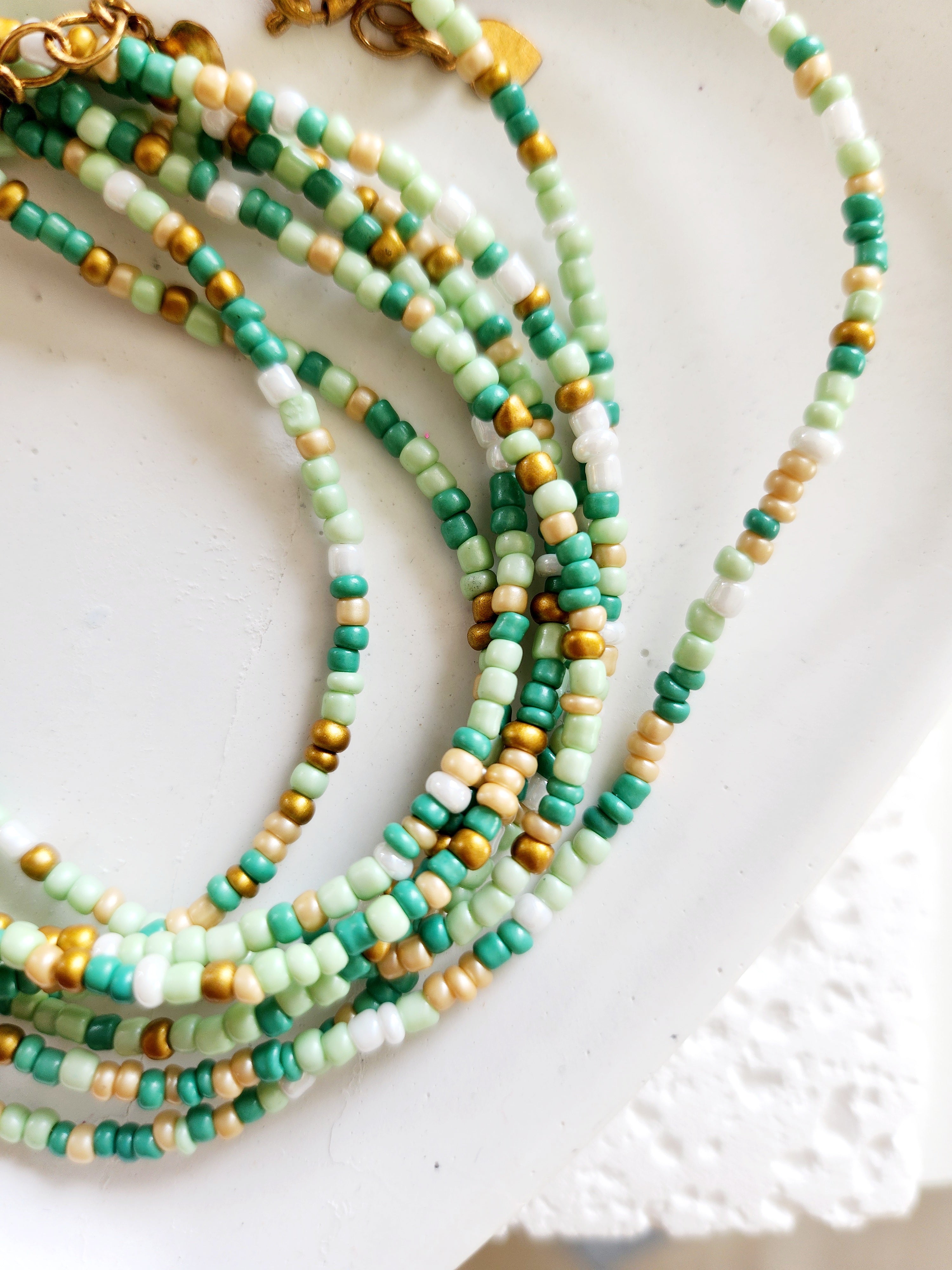 Collier à composer – perles de rocaille